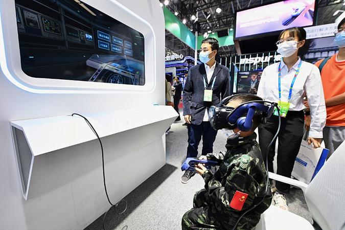 За 2022 г. цифровата икономика е нараснала до 50,2 трилиона юана