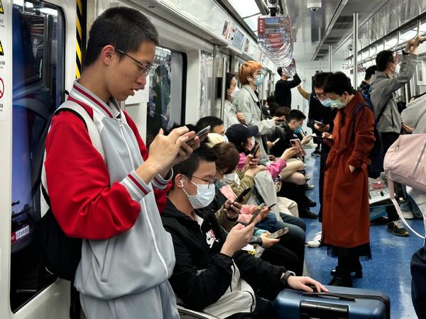 Повече от 50 китайски града имат метро с обща дължина над 9000 километра