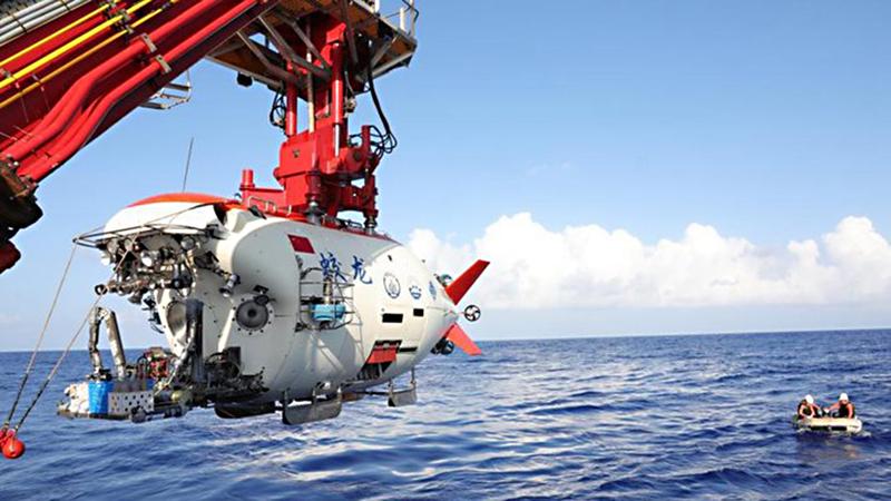 Подводницата „Дзяолон“ ще изпълни 46 гмуркания по време на океанска експедиция